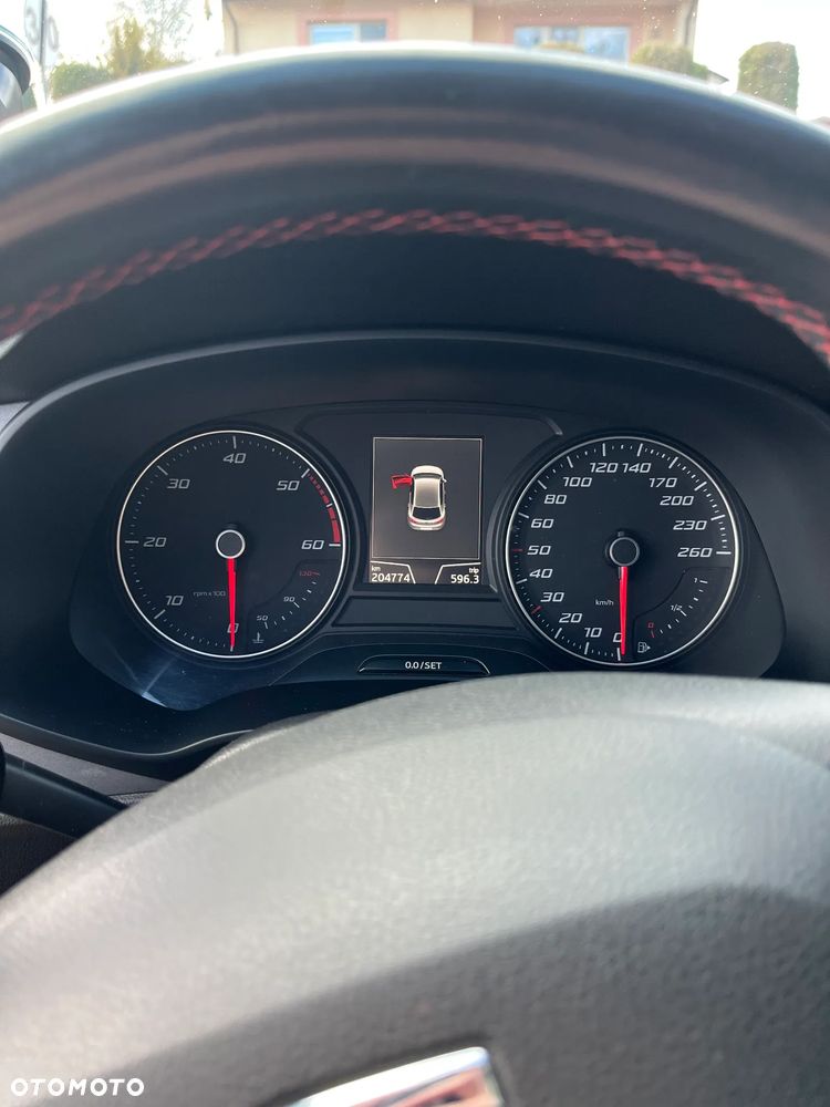 Seat Leon 2.0 TDI FR S&S - 12