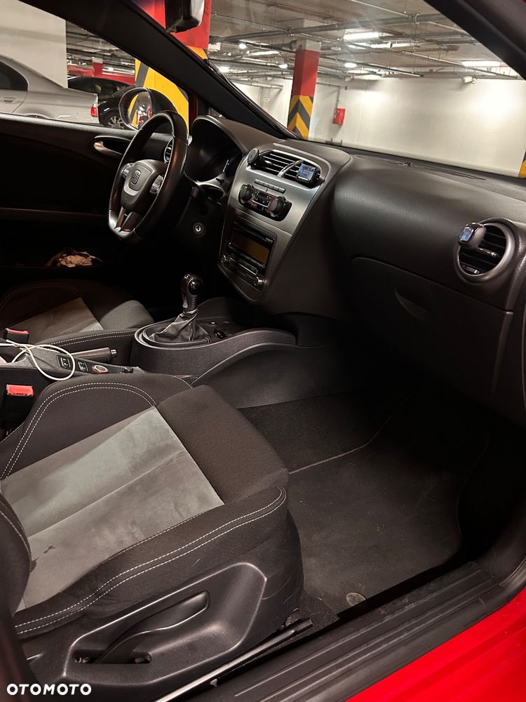 Seat Leon 2.0 T FSI Cupra R - 12