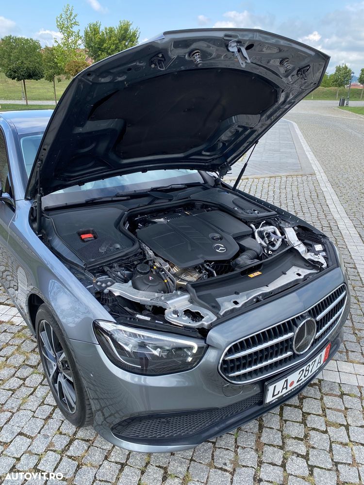 Mercedes-Benz E 220 d T 9G-TRONIC Avantgarde - 21