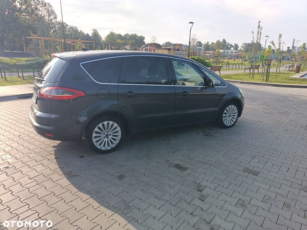 Ford S-Max - 4