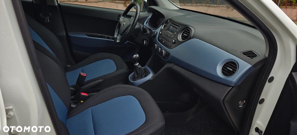 Hyundai i10 1.0 BlueDrive Comfort - 14