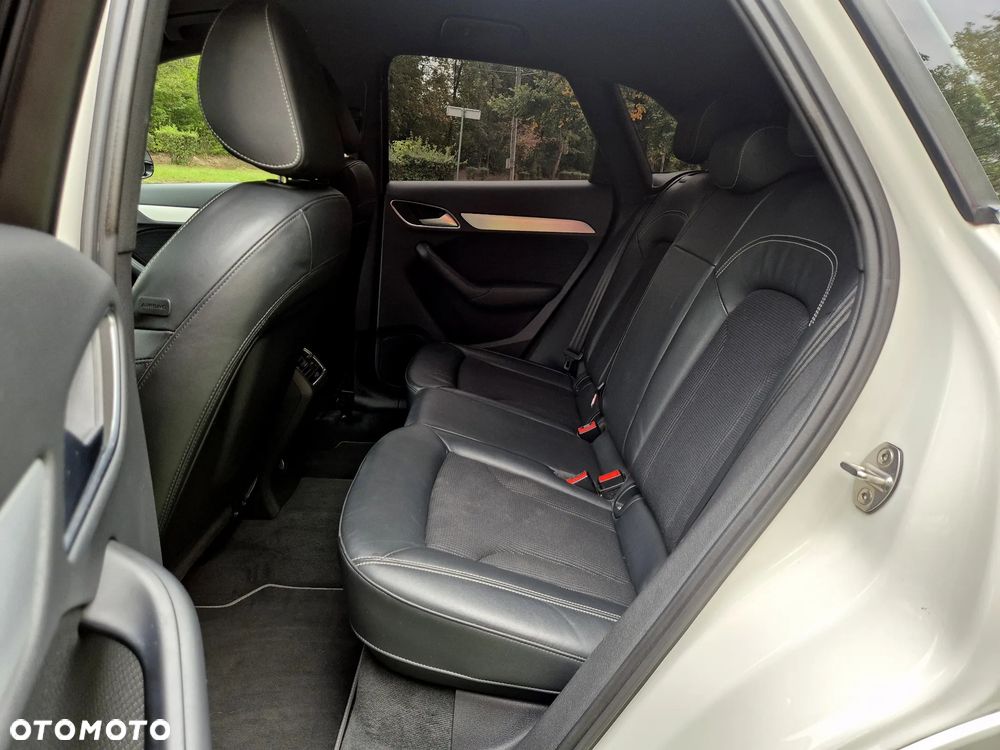 Audi Q3 2.0 TDI Sport - 9