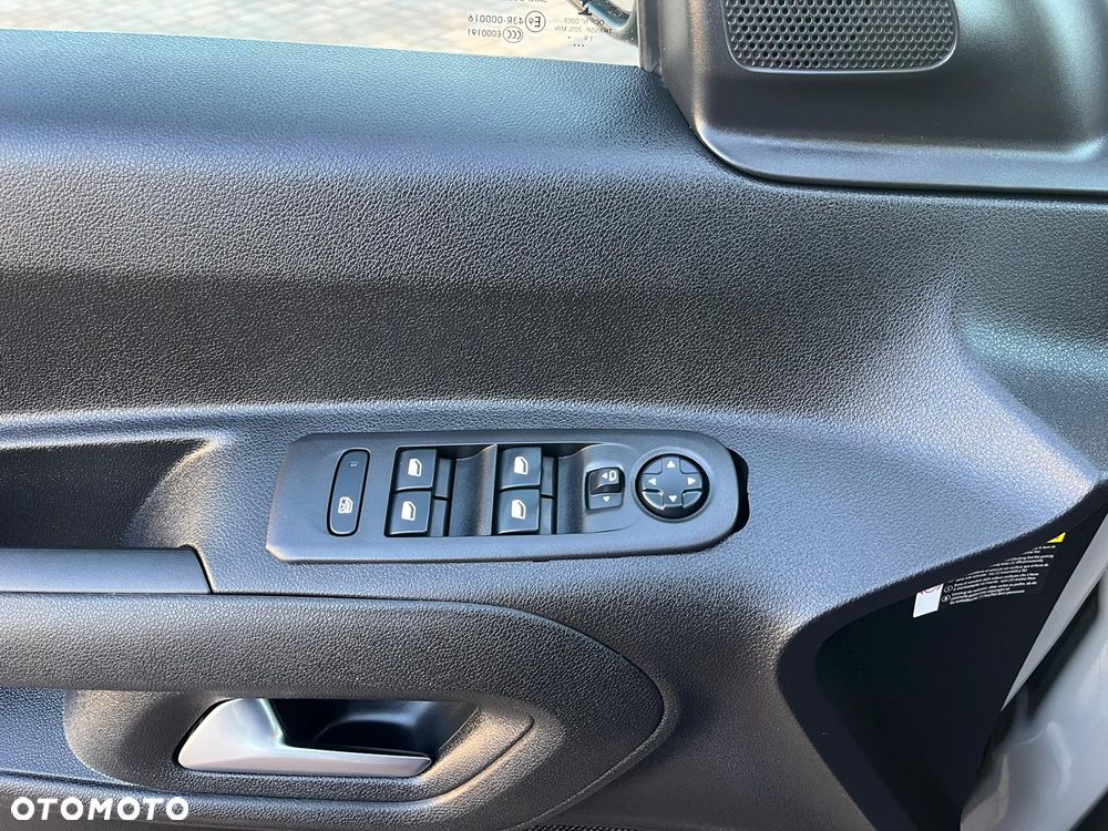 Opel Combo XL S&S 2,4t (bryg.) - 28