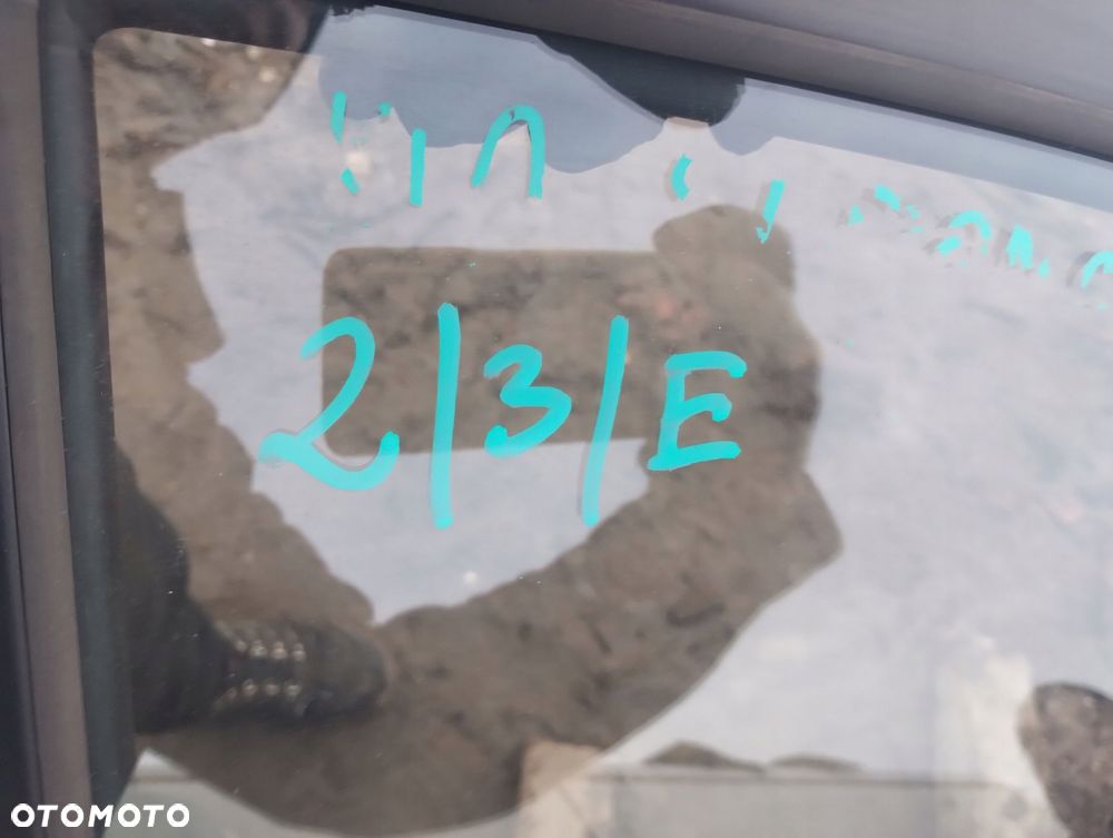 Kia Sedona Carnival Drzwi Przednie Prawe - 10