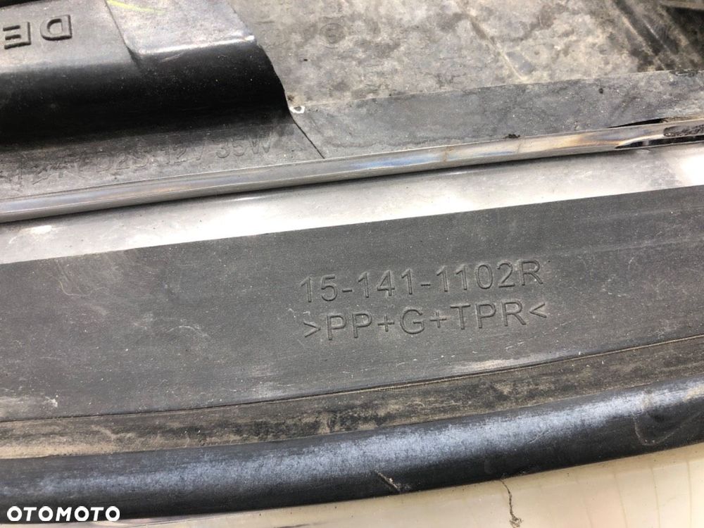 REFLEKTOR LEWY PRZÓD  AUDI A6 C5 (4B2) 1997 - 2005 2.4 121 kW [165 KM] benzyna 1997 - 2005 - 5