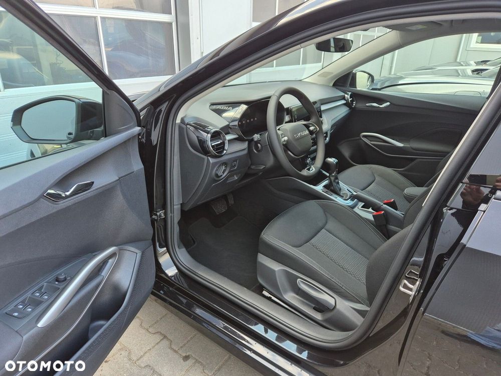 Skoda Fabia - 10