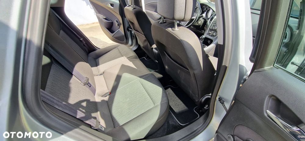 Opel Astra 1.4 T Enjoy - 5