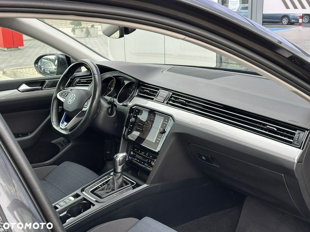 Volkswagen Passat Variant 1.4 TSI Plug-In Hybrid GTE DSG - 16