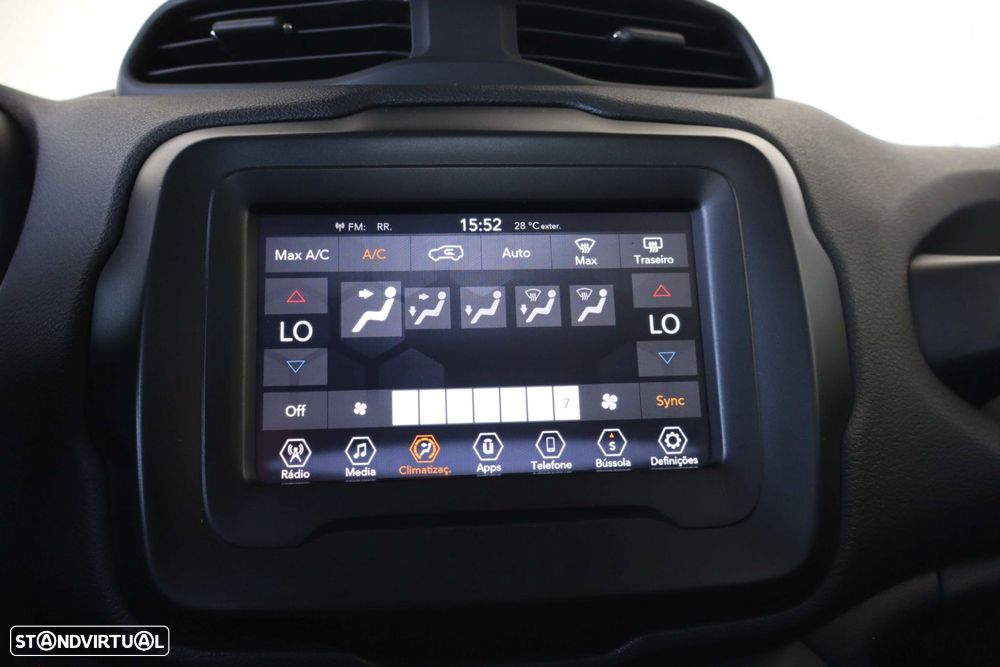 Jeep Renegade 1.0 T Limited - 29