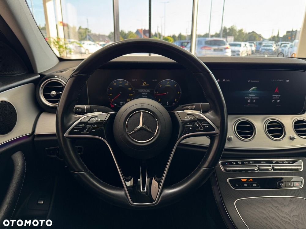 Mercedes-Benz Klasa E 220 d AMG/Avantgarde - 15