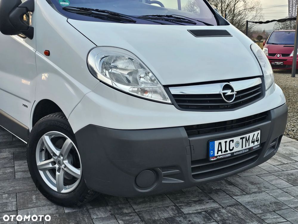 Opel Vivaro L2H1 2.9t Edition - 21