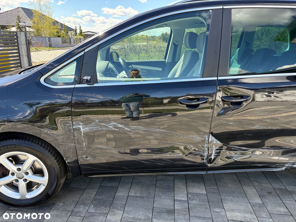 Ford Galaxy 2.0 TDCi Trend - 24