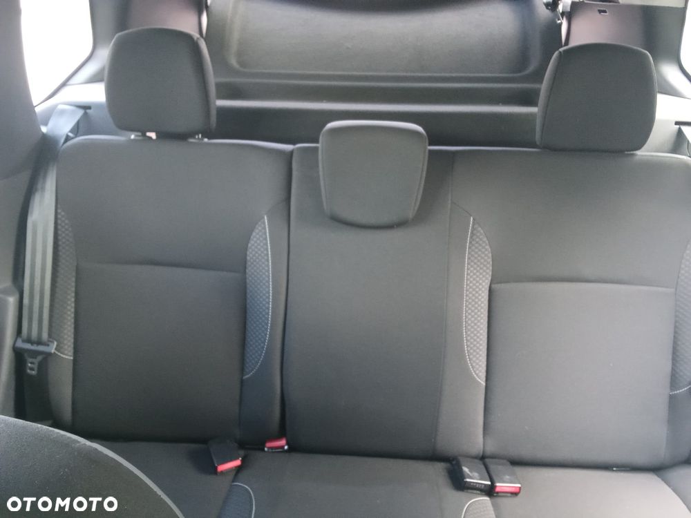 Dacia Duster 1.6 SCe S&S - 12