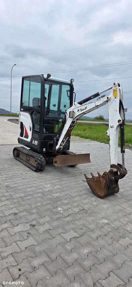Bobcat E19 - 3