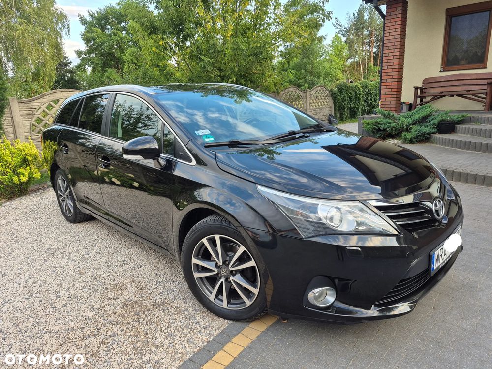 Toyota Avensis 1.8 Premium - 3