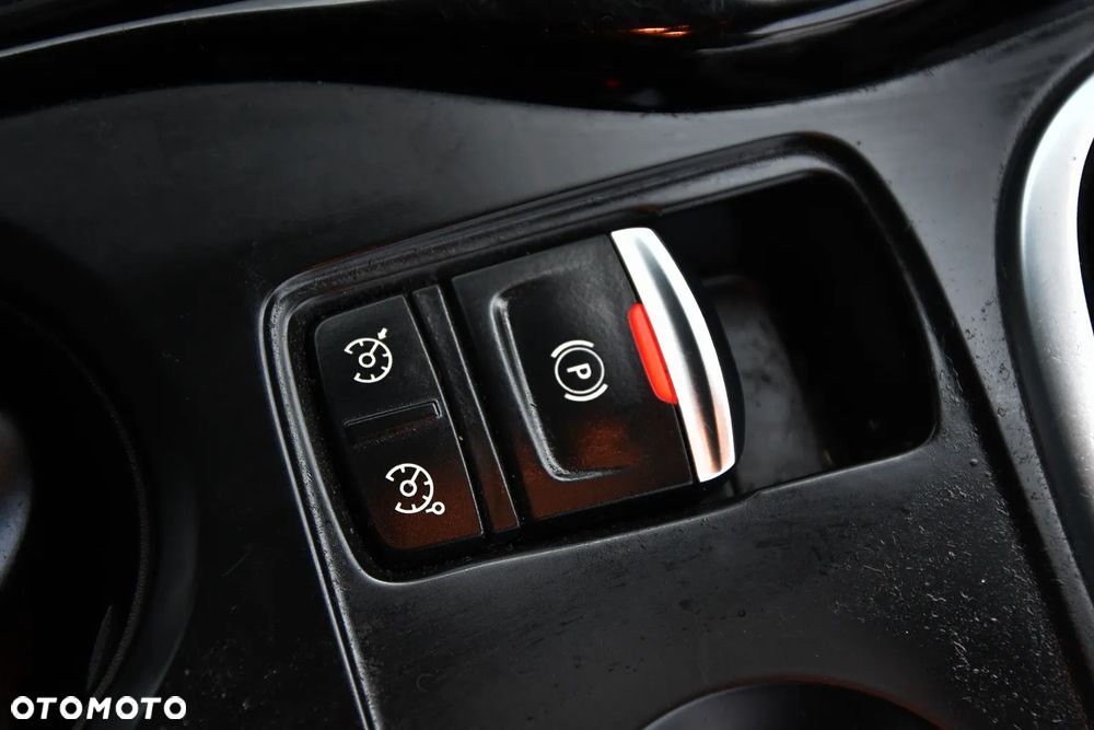 Renault Kadjar 1.2 Energy TCe Business - 30