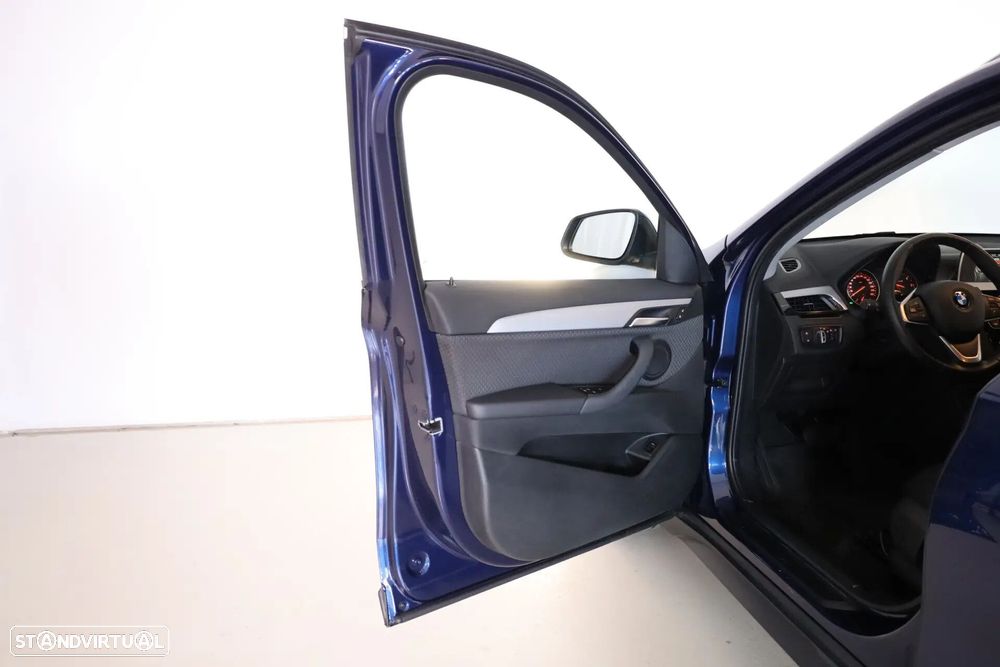 BMW X1 18 d sDrive Auto Advantage - 26