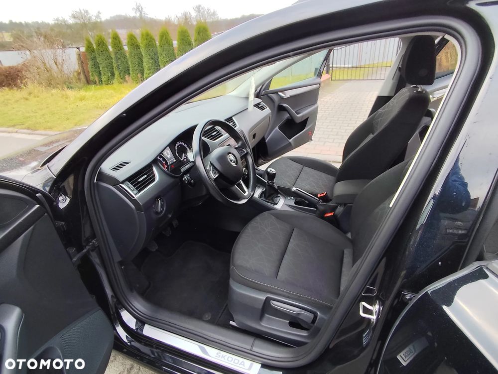 Skoda Octavia 2.0 TDI Clever - 11