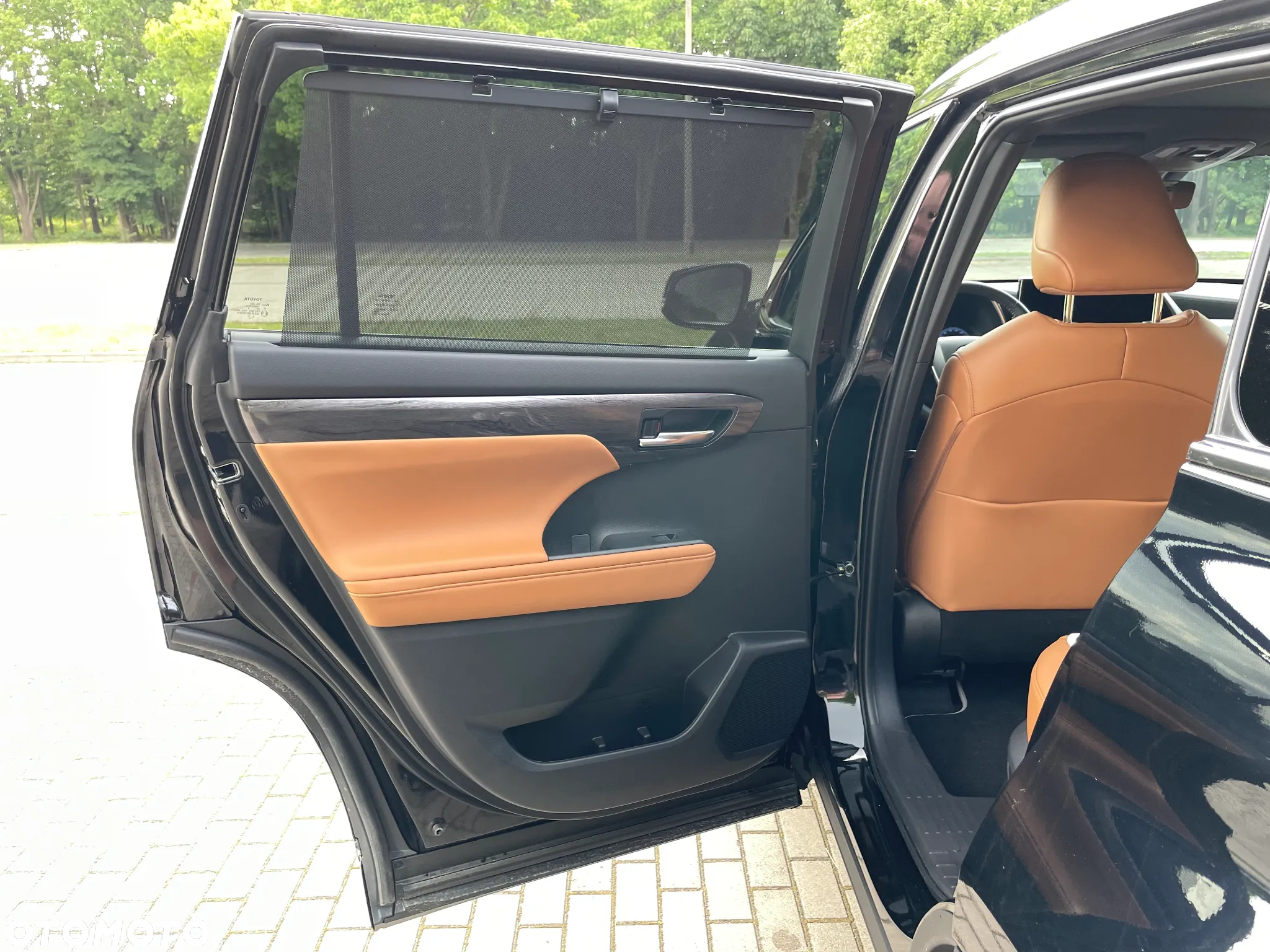 Toyota Highlander 2.5 Hybrid Executive - 16