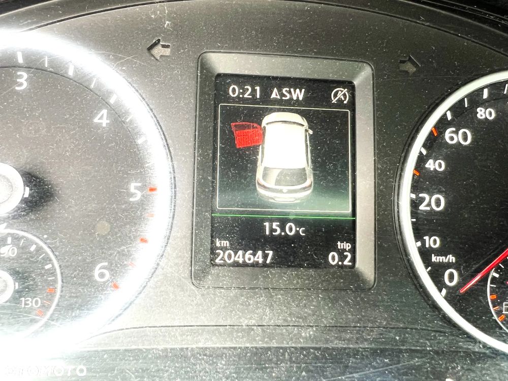 Volkswagen Tiguan - 10