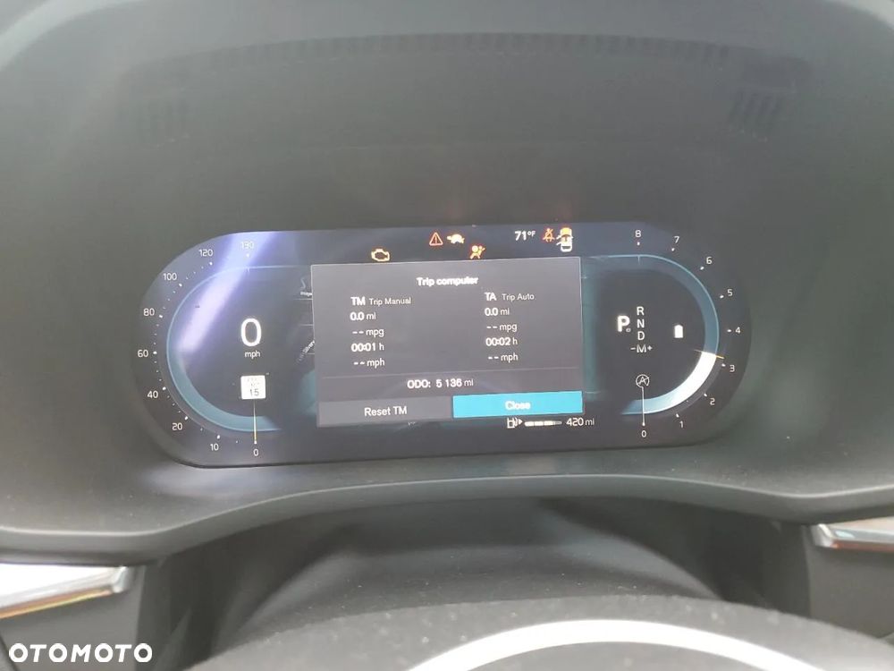 Volvo XC 60 B5 B AWD Plus Dark - 10
