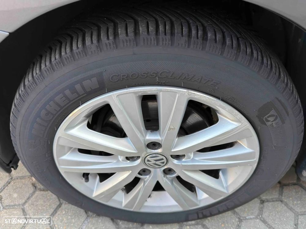 VW Polo 1.0 Trendline - 12
