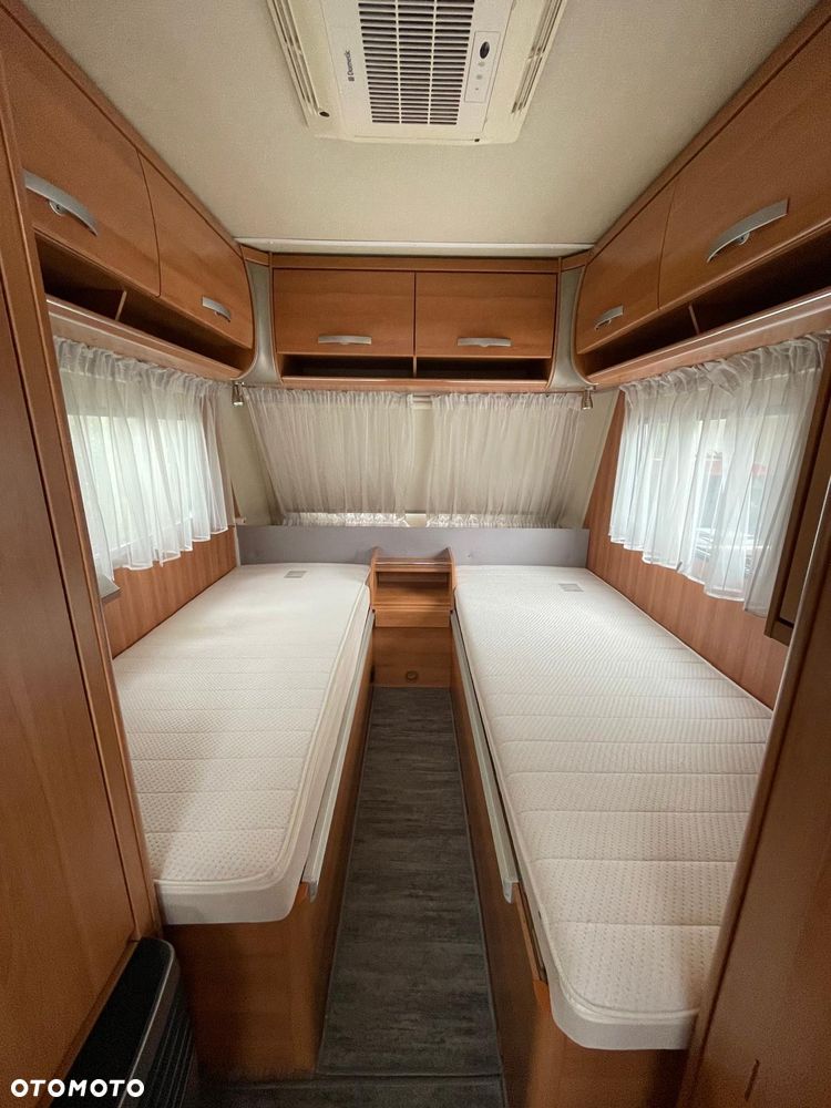 Hymer-Eriba EML 442 Nova - 16