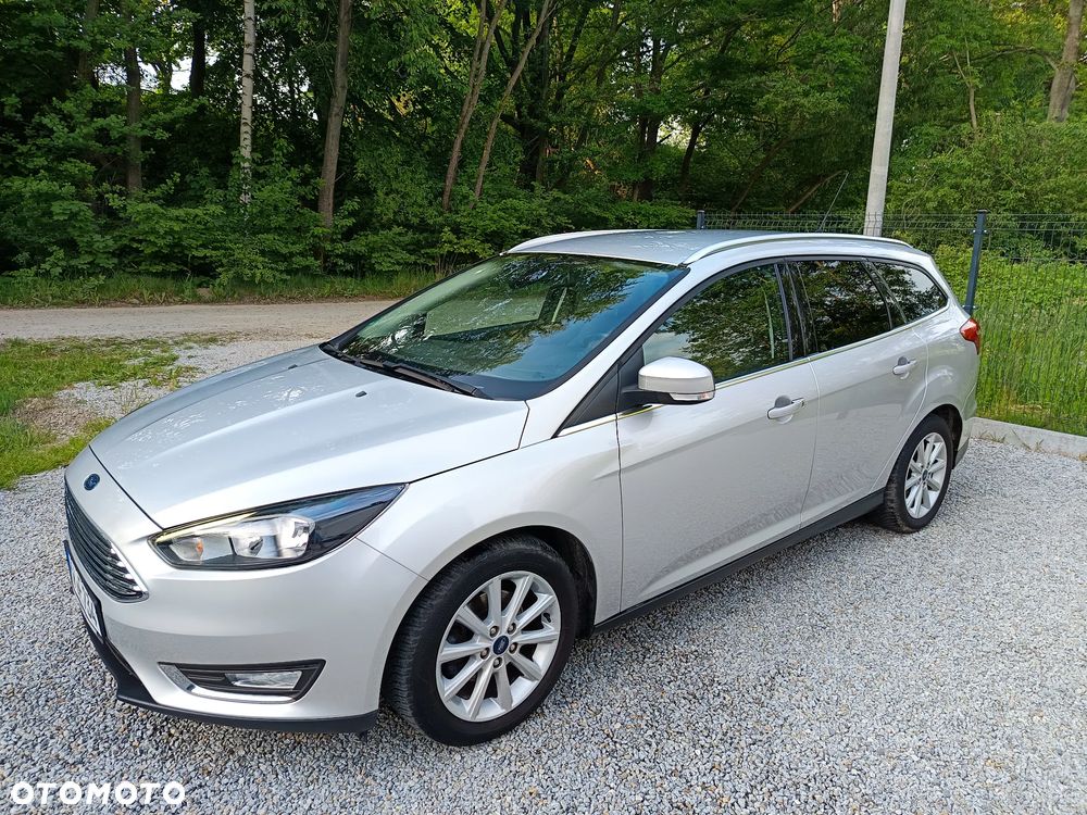 Ford Focus 1.0 EcoBoost STart-Stopp-System TITANIUM - 19