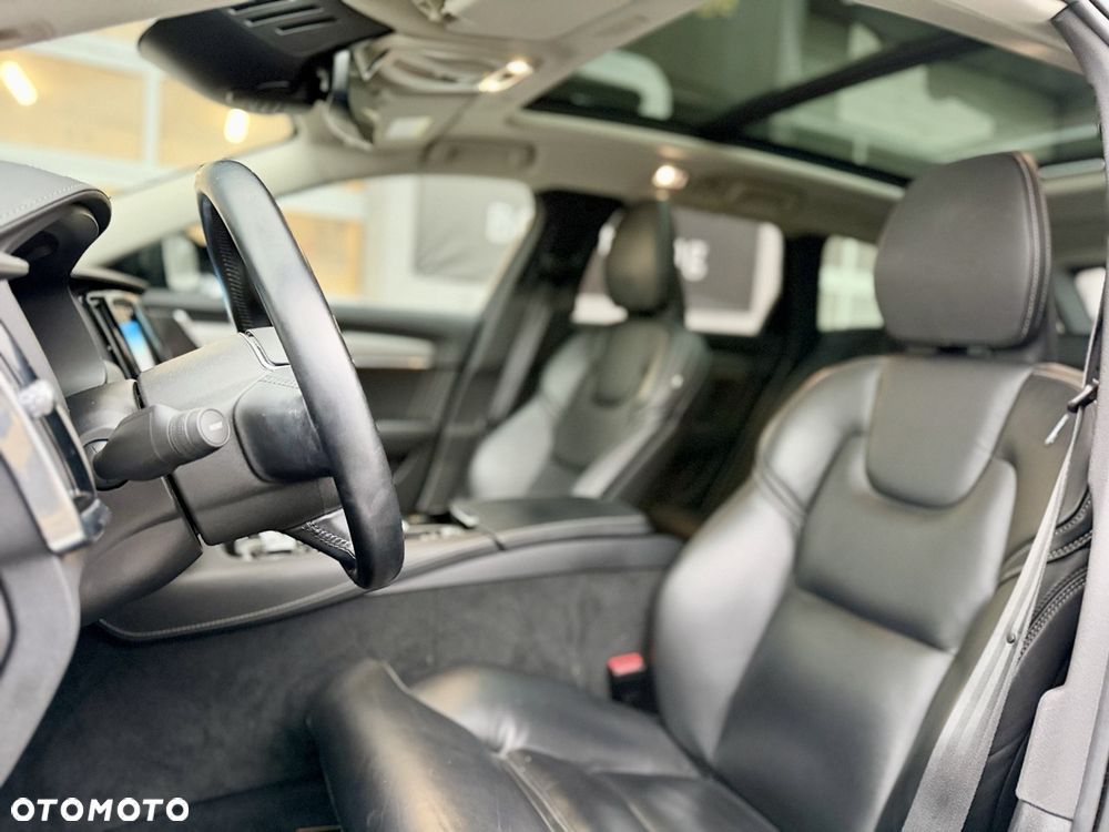 Volvo V90 T8 Twin Engine AWD Geartronic Inscription - 13