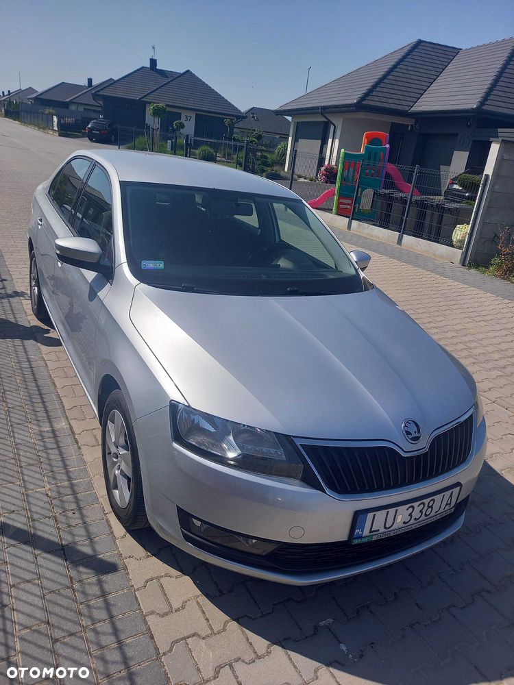 Skoda RAPID - 4