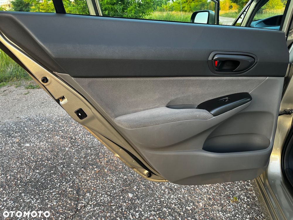 Honda Civic 1.8 Comfort - 20