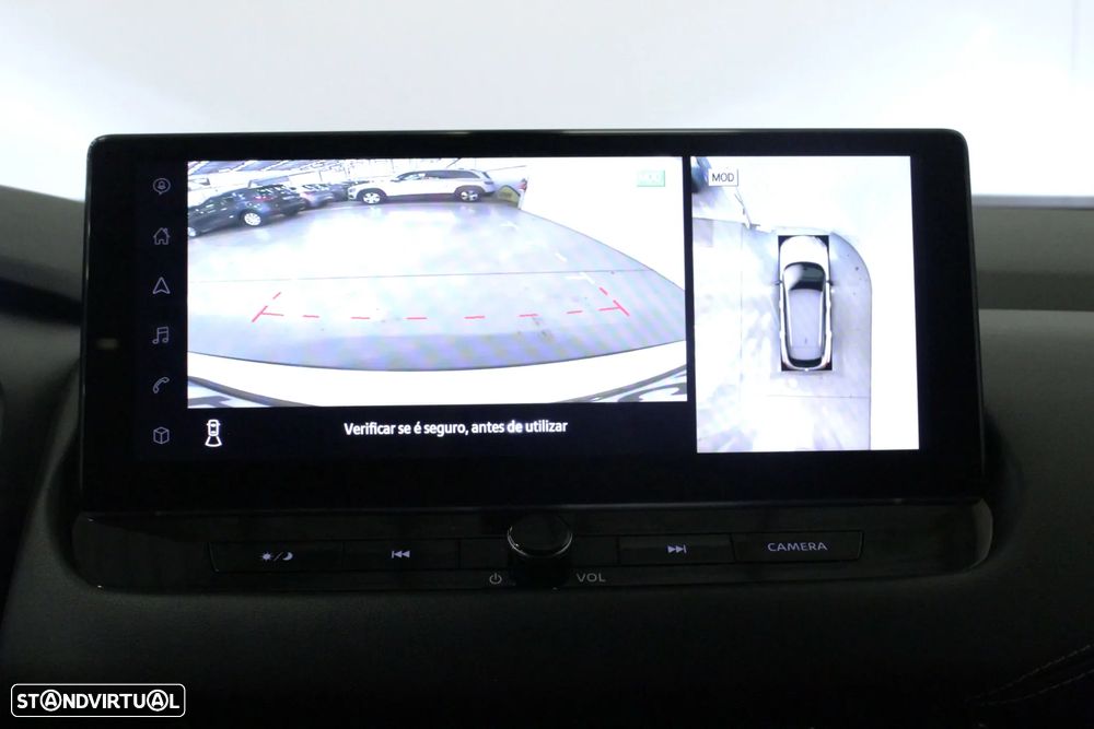 Nissan Qashqai 1.3 DIG-T N-Connecta - 14