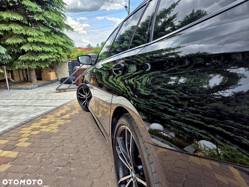 BMW Seria 3 330d xDrive M Sport sport - 37