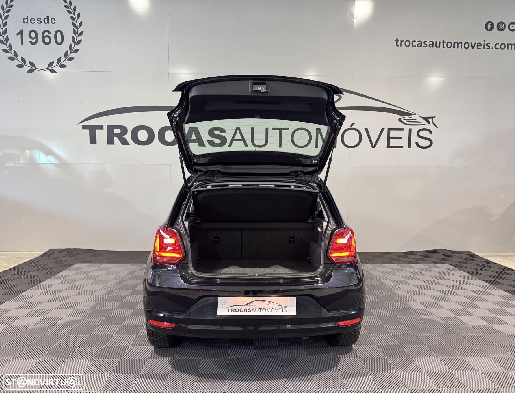 VW Polo 1.4 TDi Trendline - 9