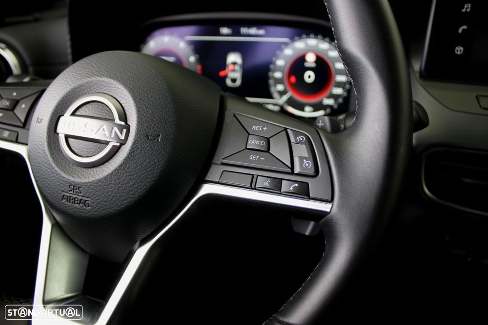 Nissan Juke 1.0 DIG-T N-Connecta NAV. DCT - 17