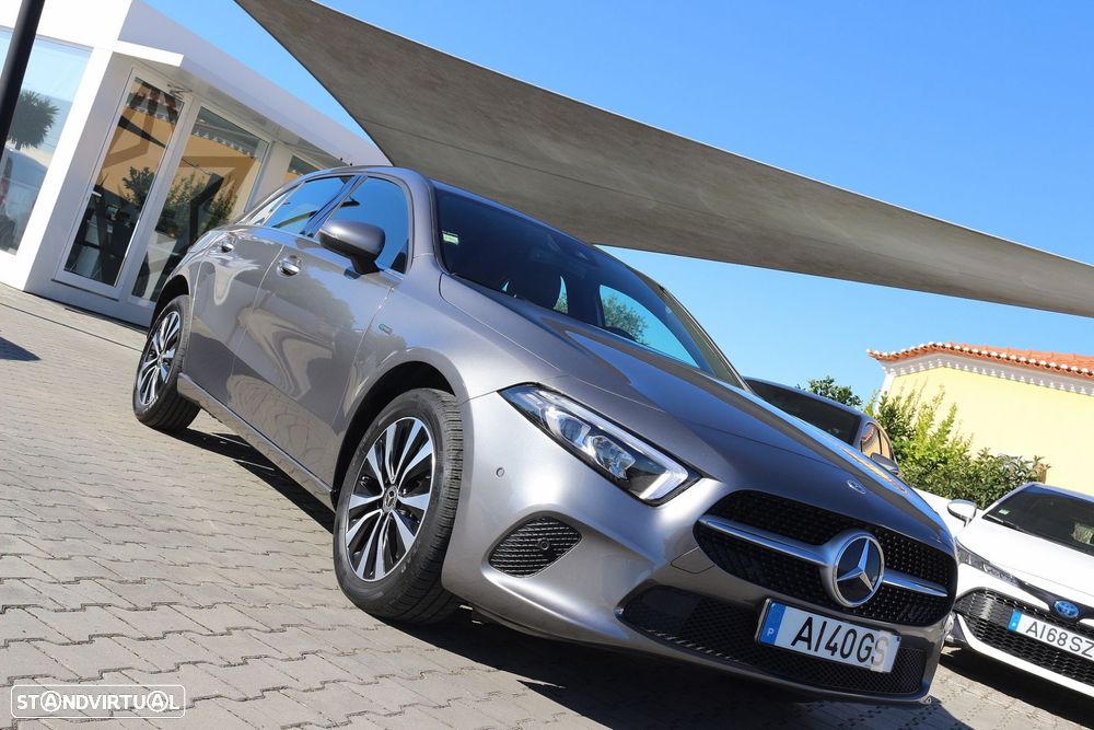Mercedes-Benz A 250 e Style Plus - 23