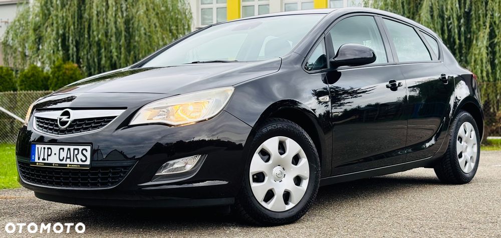 Opel Astra - 25
