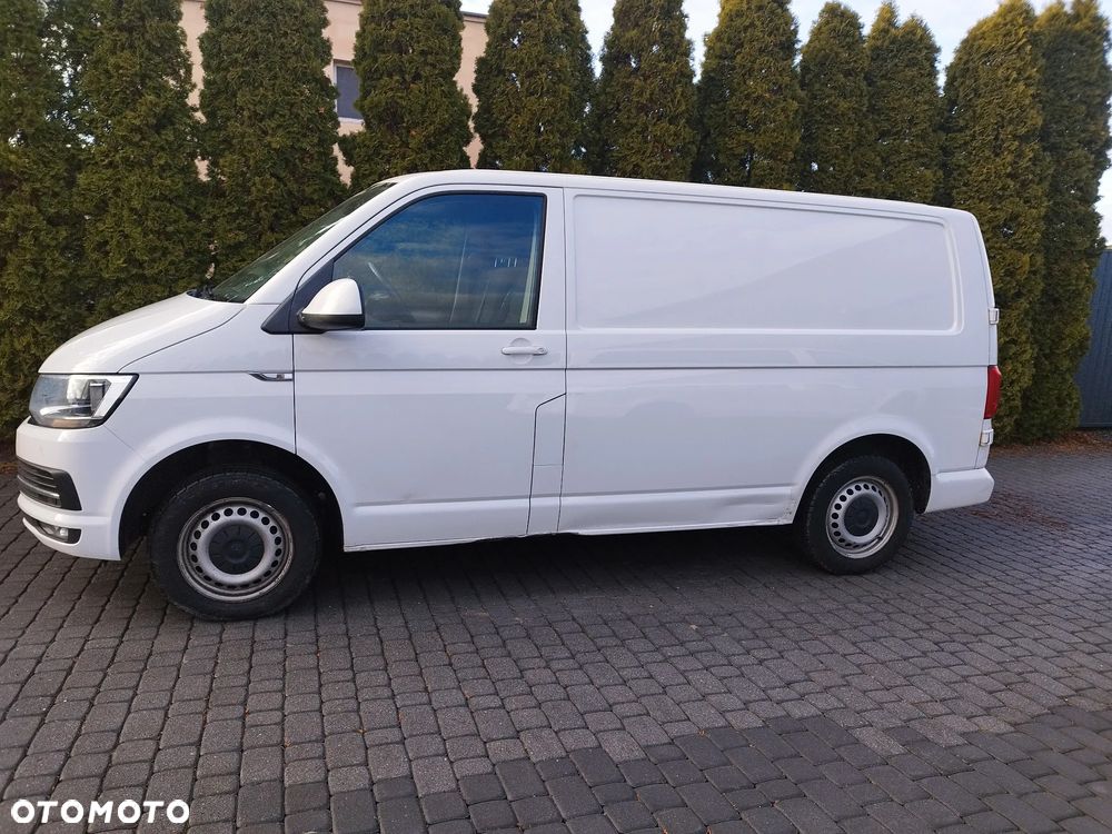 Volkswagen Transporter - 13