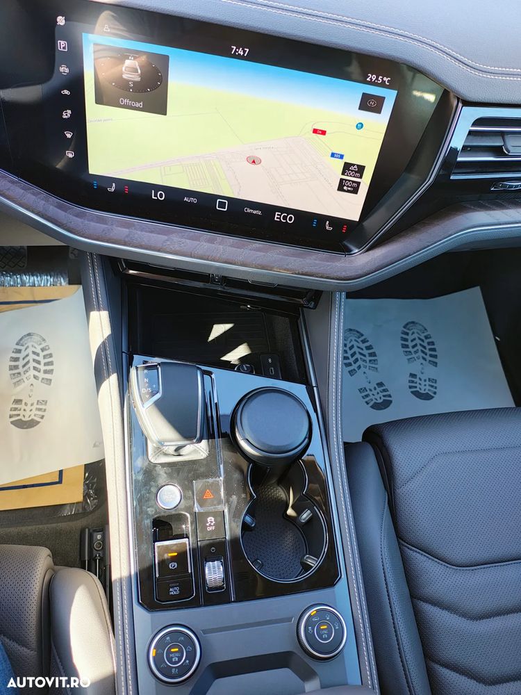 Volkswagen Touareg V6 TDI Elegance - 15