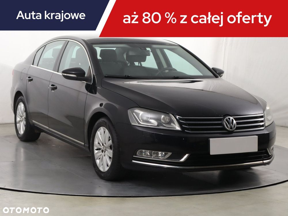 Volkswagen Passat 2011 photo 2