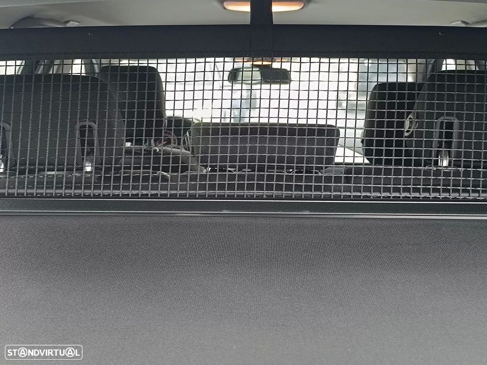 BMW 318 d M Sport - 14