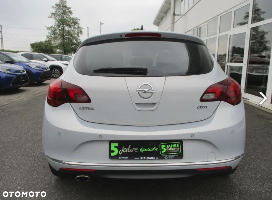 Opel Astra - 4