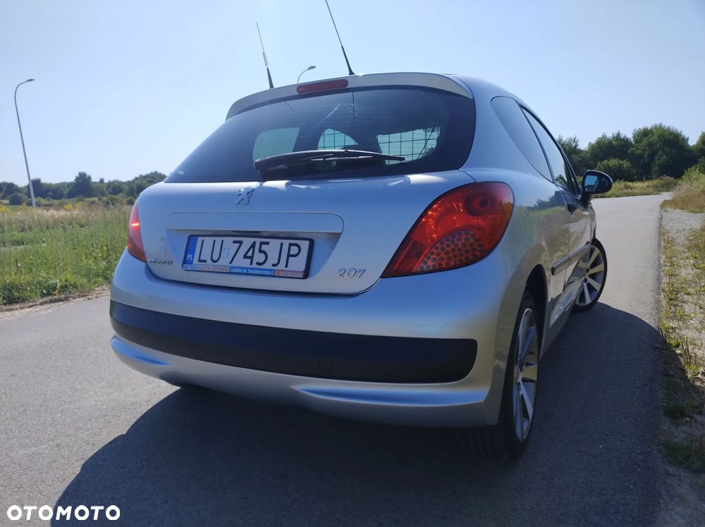 Peugeot 207 - 5