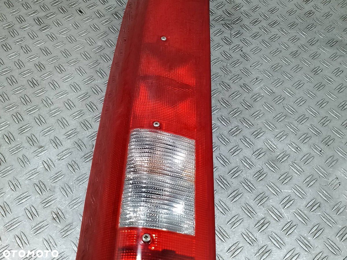 LAMPA TYLNA LEWA IVECO DAILY II - 1