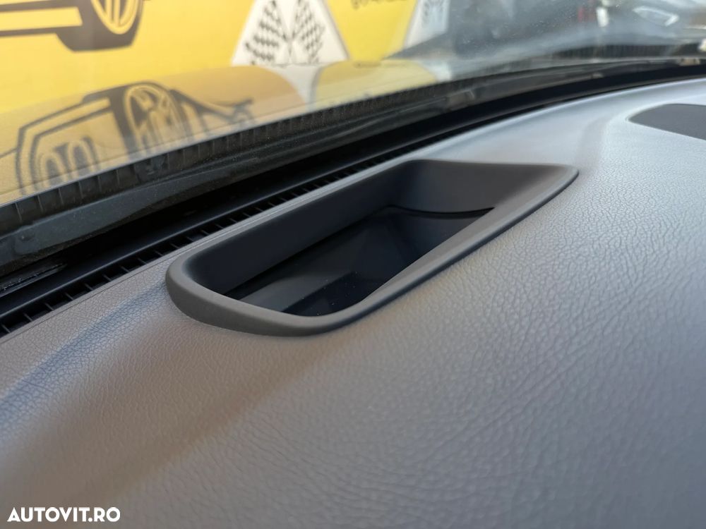 Mercedes-Benz C - 20