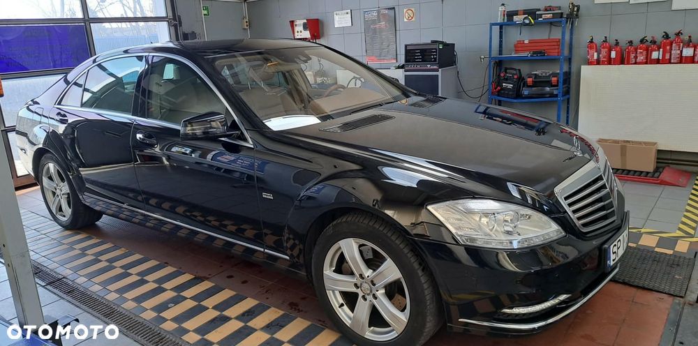 Mercedes-Benz S-Class 2009 photo 3
