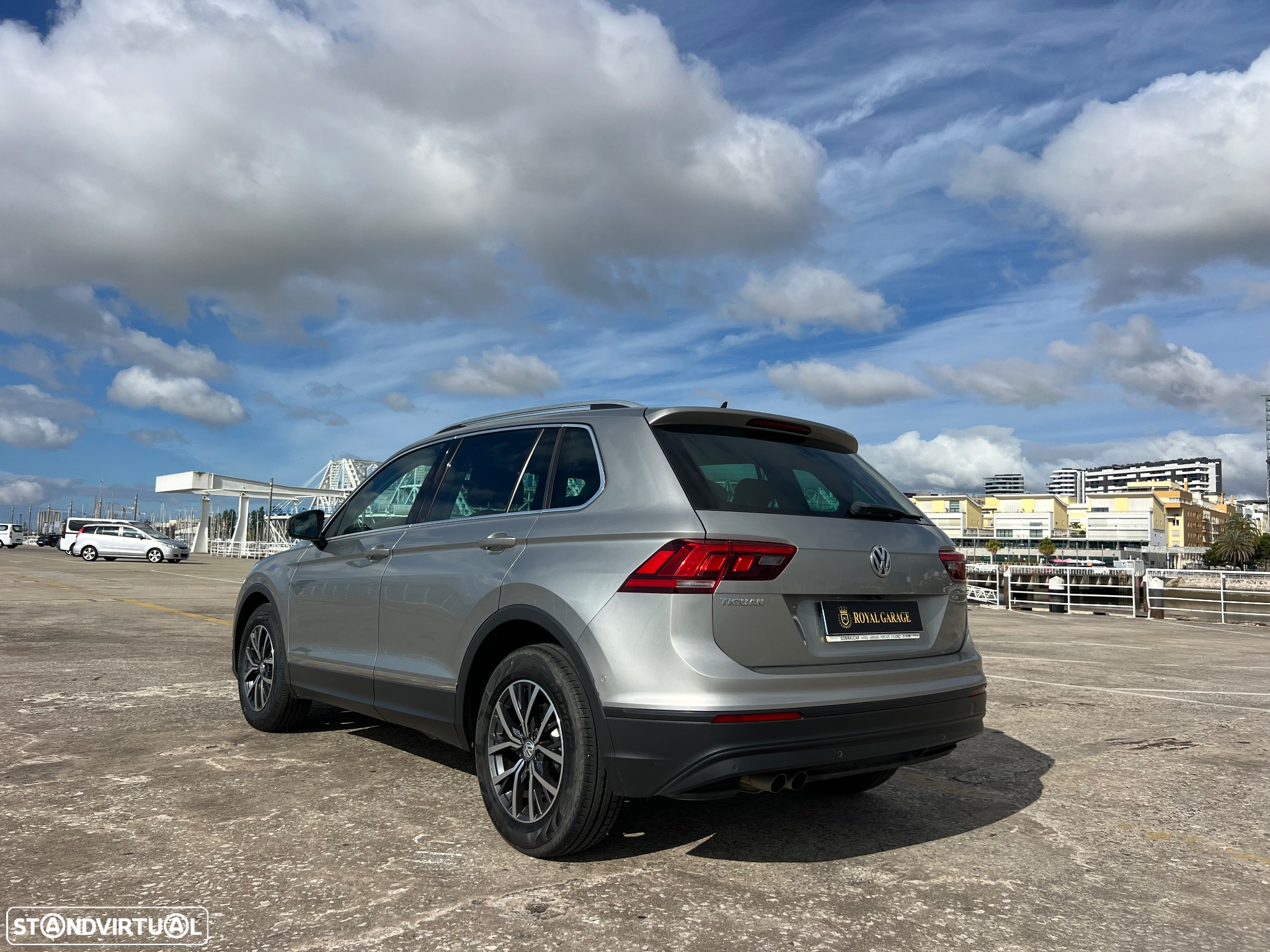 VW Tiguan 1.6 TDI Confortline - 5