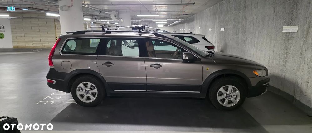 Volvo XC 70 3.2 AWD Kinetic - 1