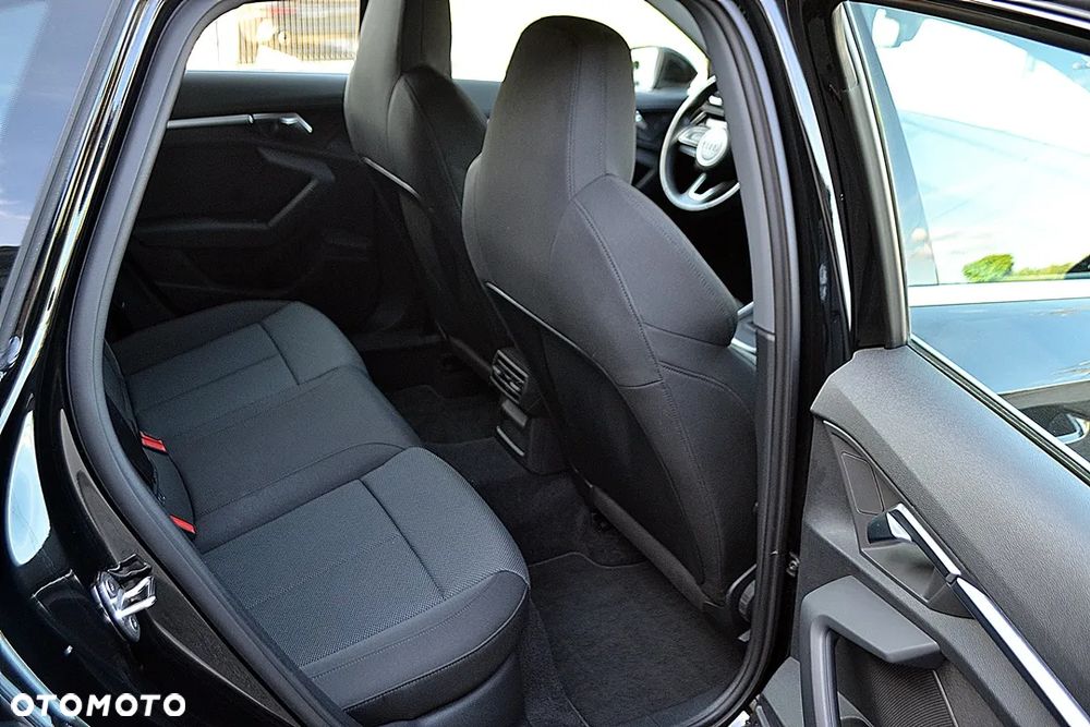 Audi A3 Sportback 35 TFSI Advanced - 17