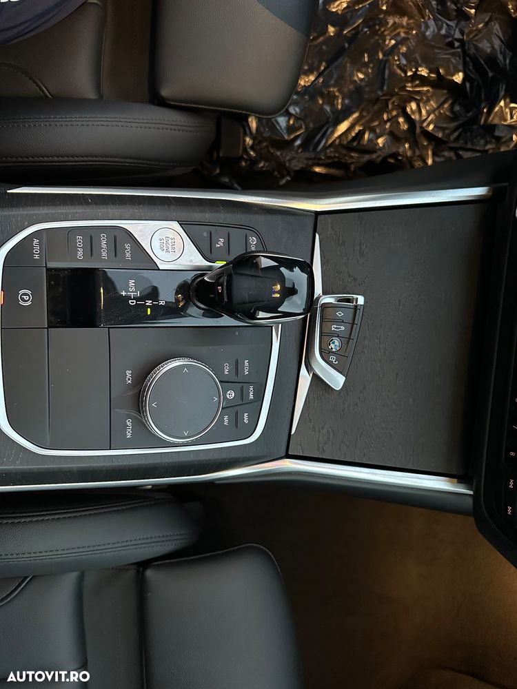 BMW 3 Series 2021 — imagine 29